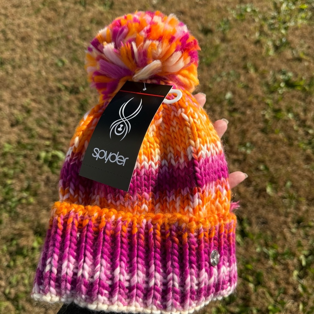 NEW Spyder Cute Multicolor Knit Soft Beanie with Pom-Pom - PINK, ORANGE & WHITE